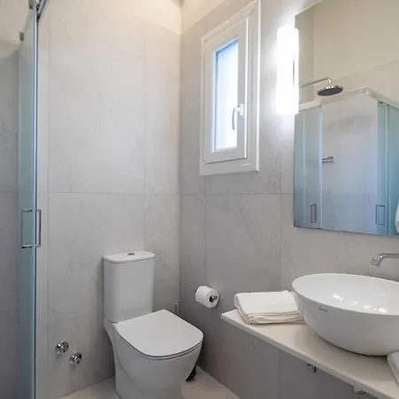 Сasa de vacaciones Melina's Urban Retreat *