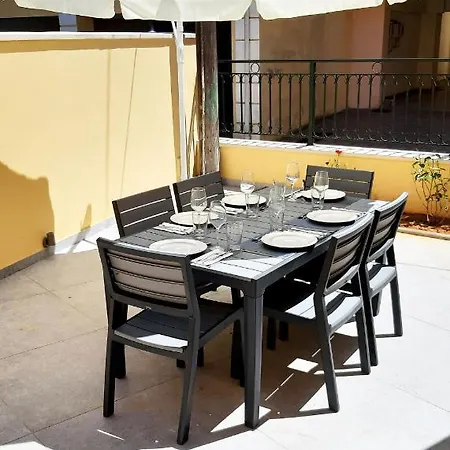 Melina's Urban Retreat *