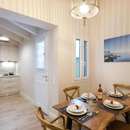 Holiday home Melina's Urban Retreat Corfu (city)